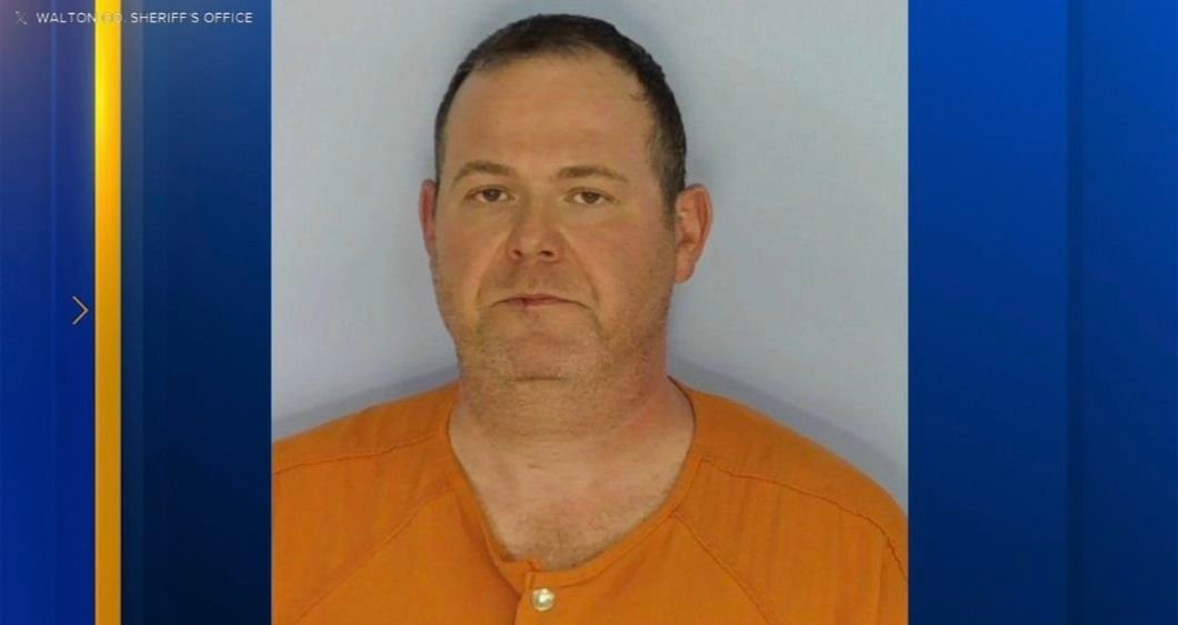 صدمة طبية هزت فلوريدا: جراح يزيل كبد مريض بدلاً من طحاله.. ويواجه الآن تهمة القتل غير العمد! 15